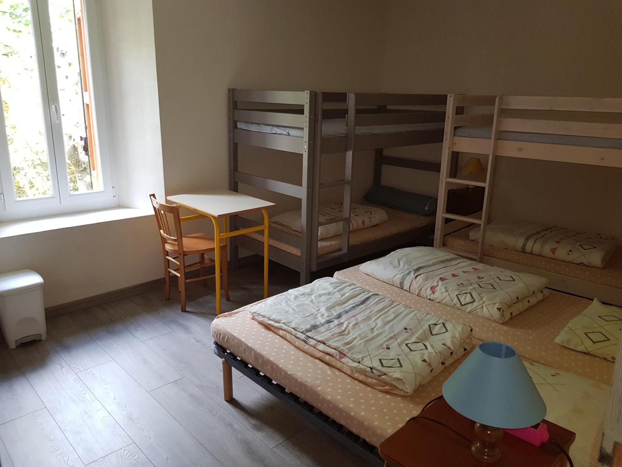 Maison Familiale Des Gueyniers 柔基耶 外观 照片